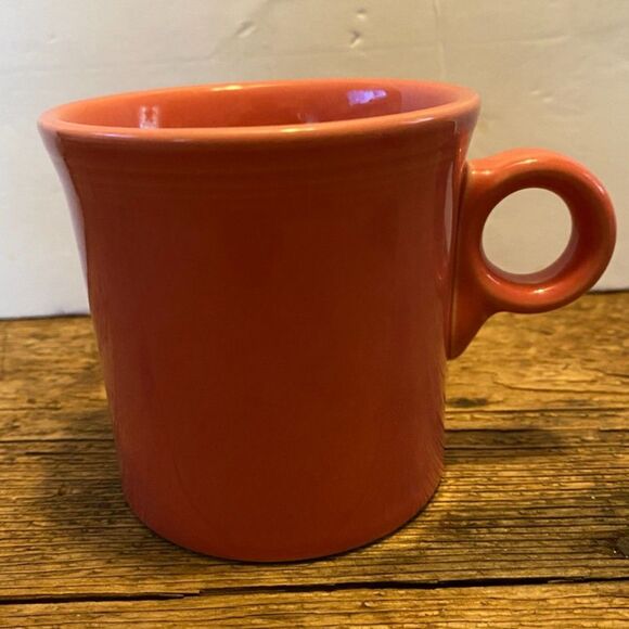 Fiestaware Retired Flamingo Classic Ring Handle 10.4 Oz Mug - Picture 1 of 5